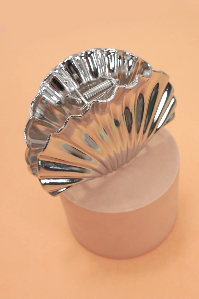 Gold Shell Hair Claw