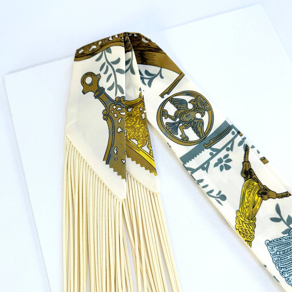 Fringe Scarf Vintage Print Beige