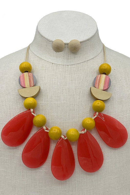 Wood & Glass Bead Retro Necklace: Coral