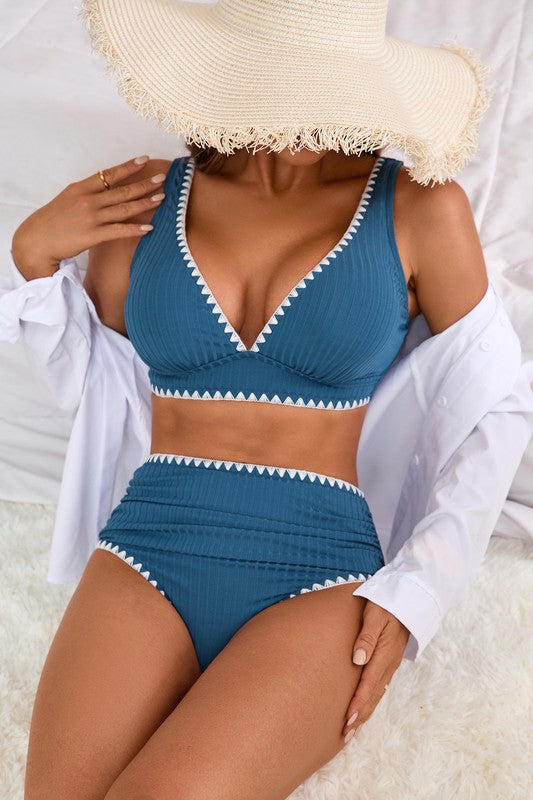 Ribbed & Ruched Shell Stitch Bikini