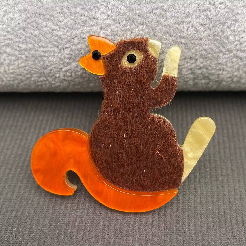 Little Squirrel Brooch