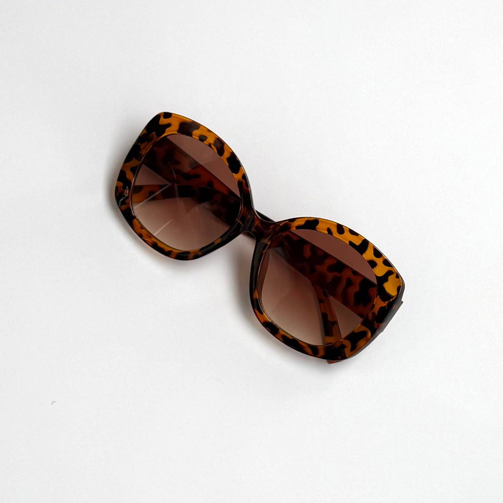 Women’s Oversized Sunglasses Round Tortoise