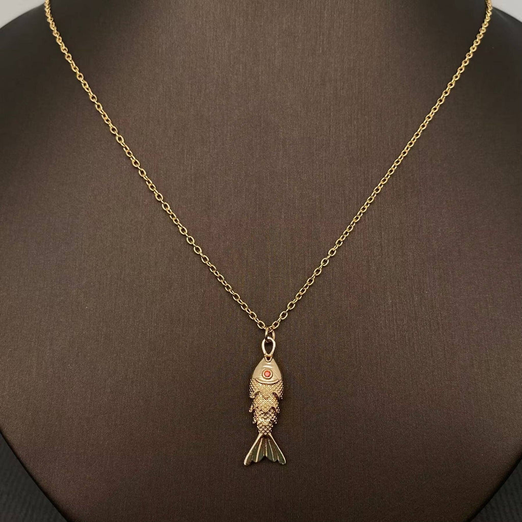 Swinging Tail Fish Charm Necklace