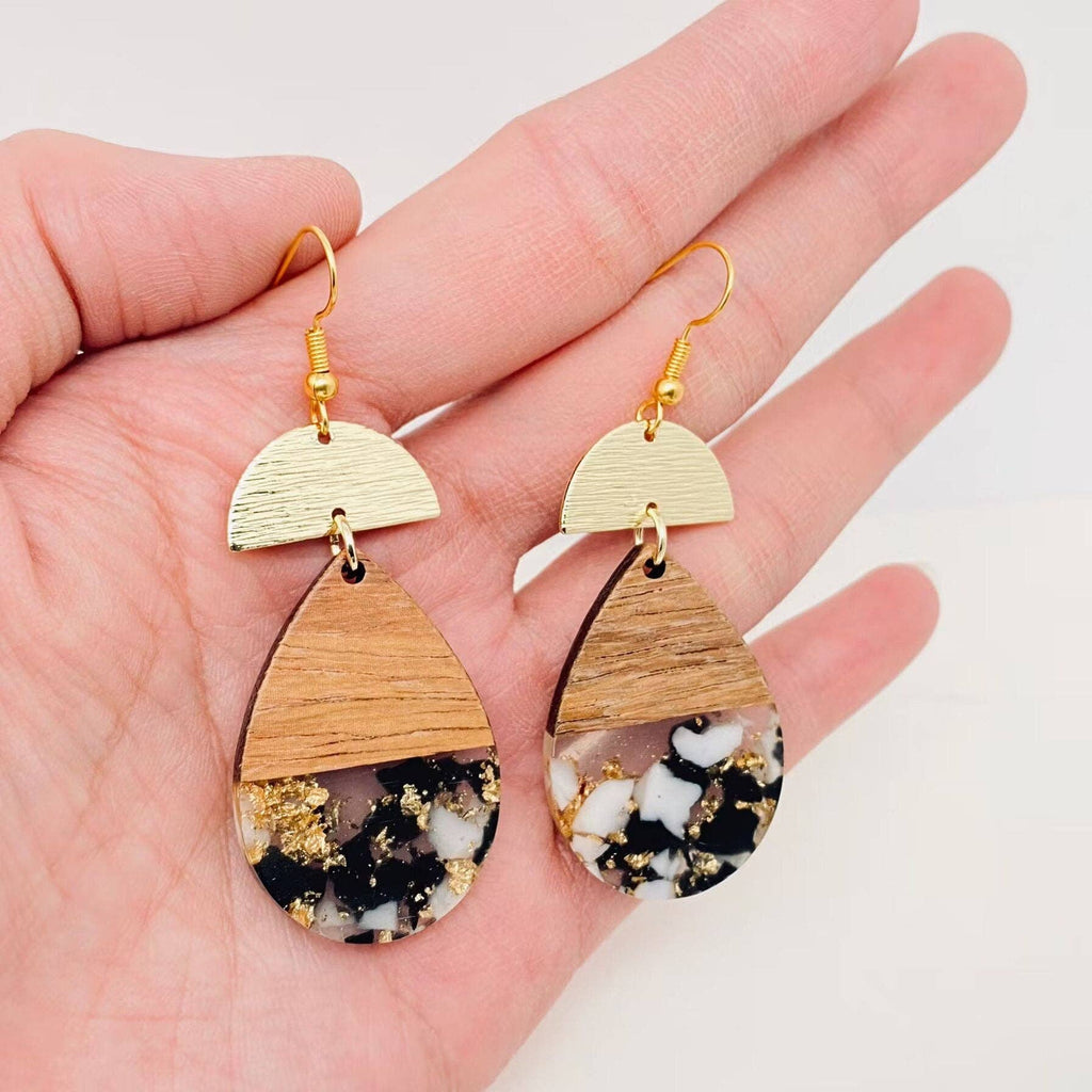 Wooden and Resin Earrings: Jupiter
