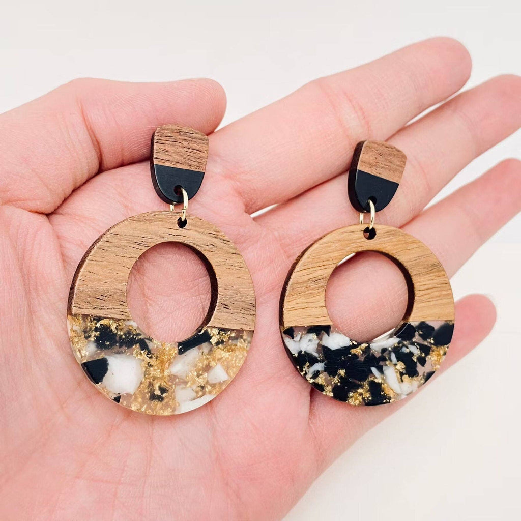 Wooden and Resin Earring: Blue Moon