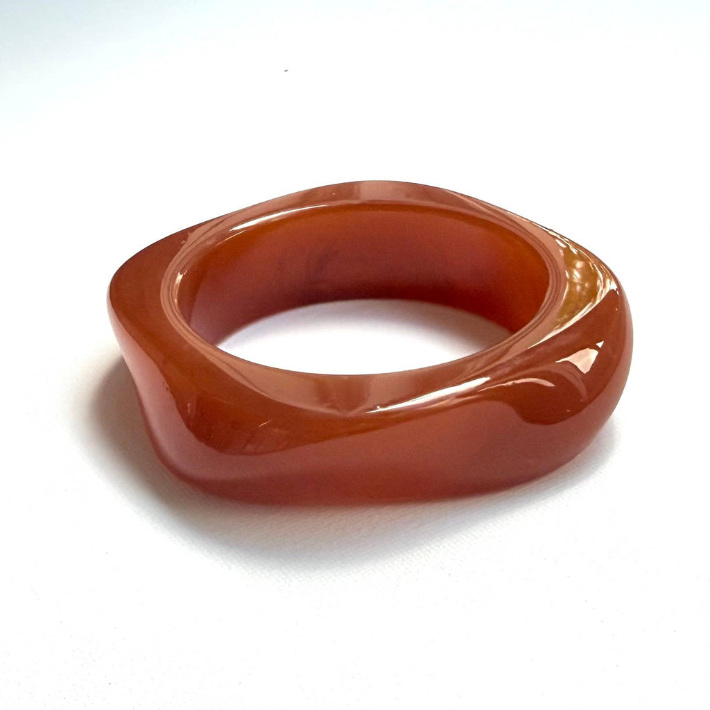 Swirl Chunky Acrylic Bangle: Cognac