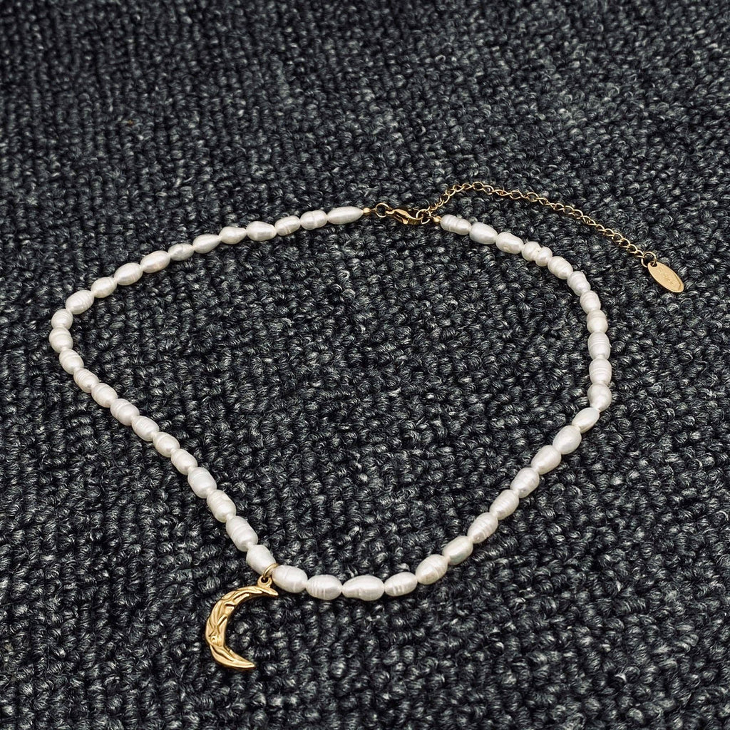 Freshwater Pearl Moon Necklace