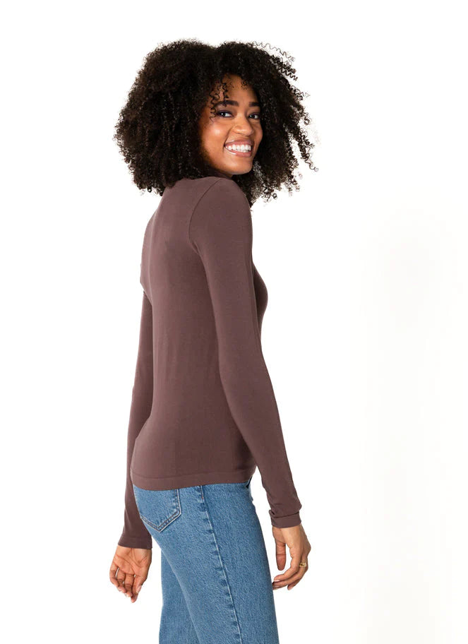 Bamboo Turtle Neck: Coffee