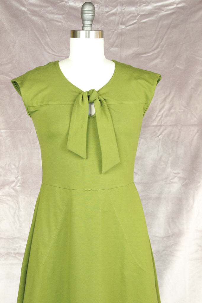 Knot Your Average Dress: Olive