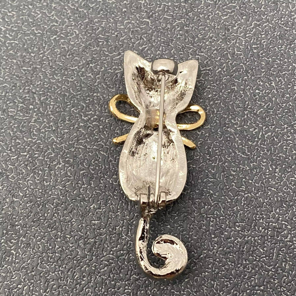 Rhinestone Cat Brooch