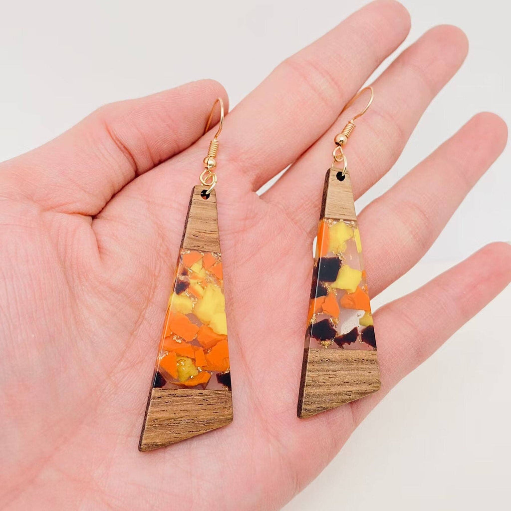 Wooden and Resin Earring: Blue Moon