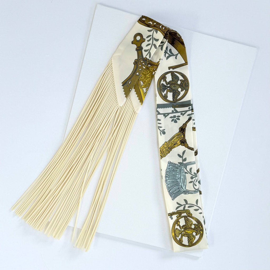 Fringe Scarf Vintage Print Beige