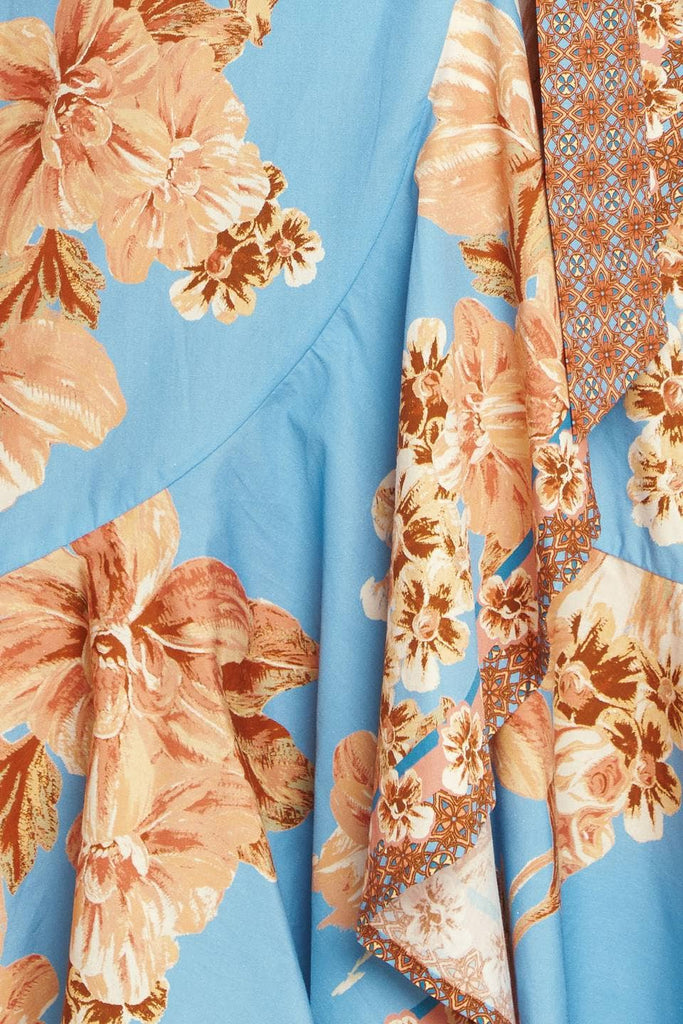 Lake Como Flutter Dress