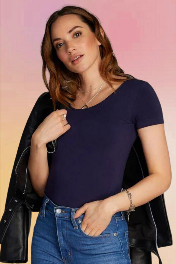 Bamboo Scoop Neck Tee: Navy
