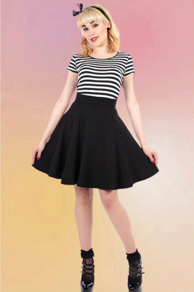 Shorty Swing Skirt