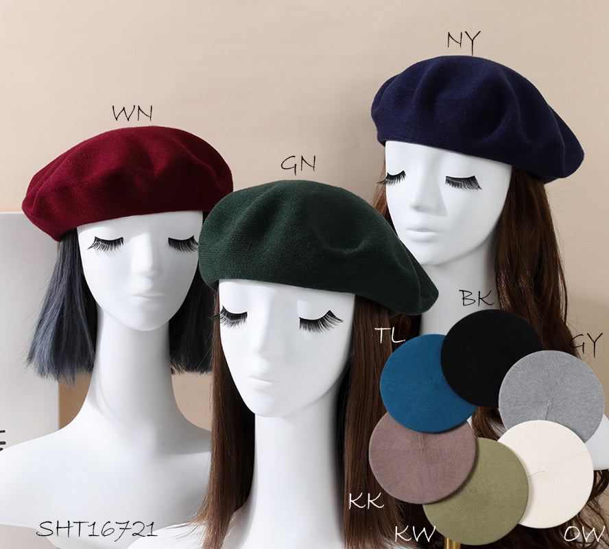 Classic French Beret: Midnight Blue