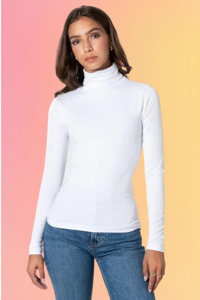 Bamboo Turtle Neck: White