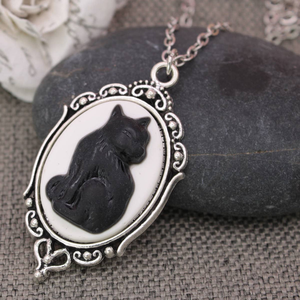 Purrfection Cat Cameo Silver Necklace