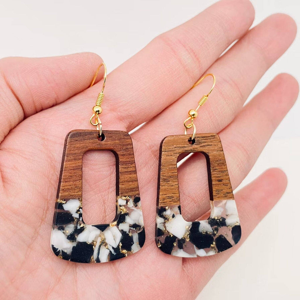 Wooden and Resin Earrings: Jupiter