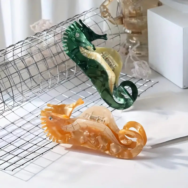Green Seahorse Hair Claw
