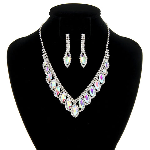 Rhinestone Tubular Necklace: Black