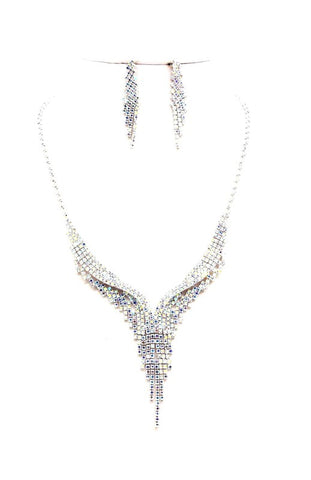 Pyramid of Glam Necklace Set