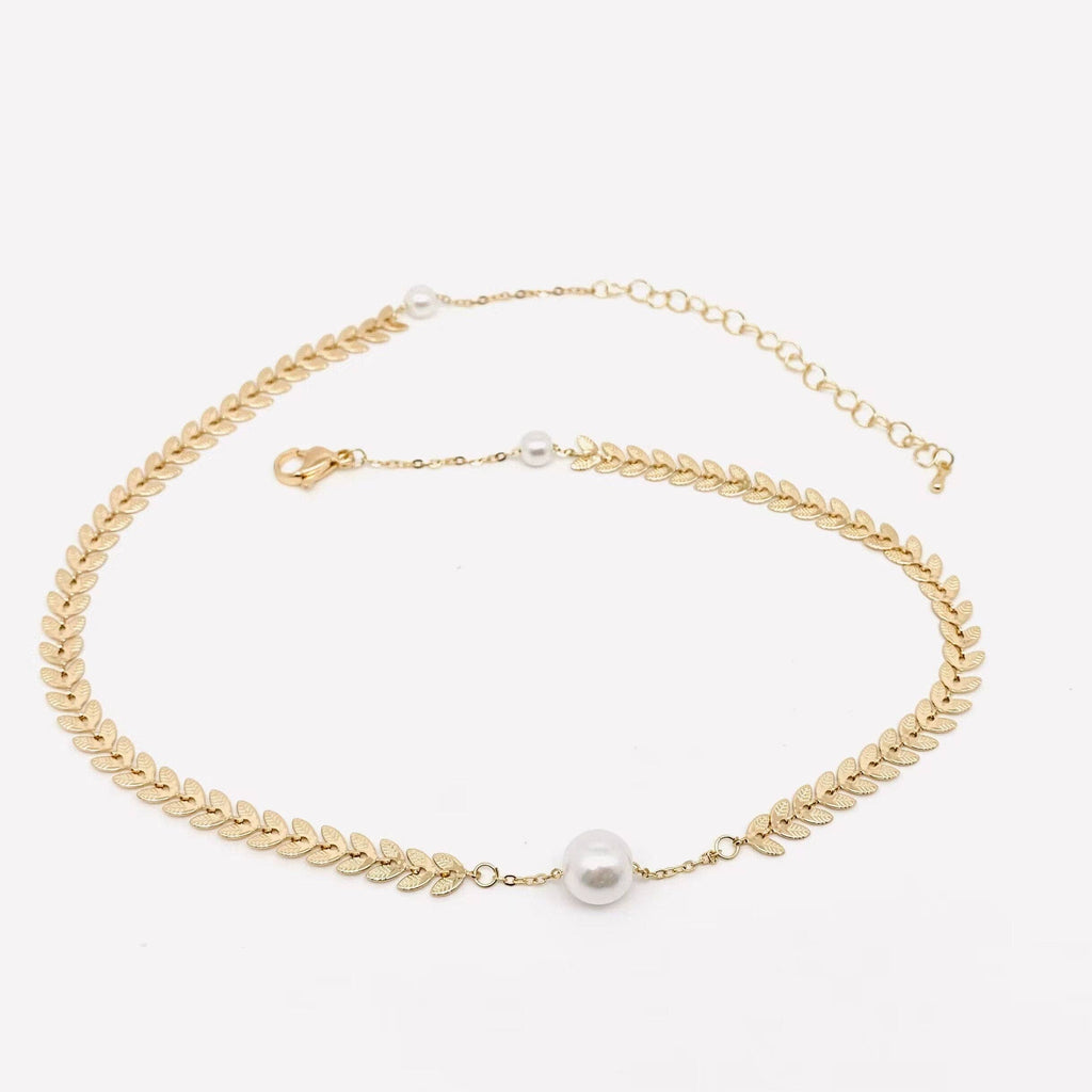 Pearl Charm Leaf Shape Chain Necklace