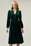 Charleston Ruffle Velvet Midi Dress: Green
