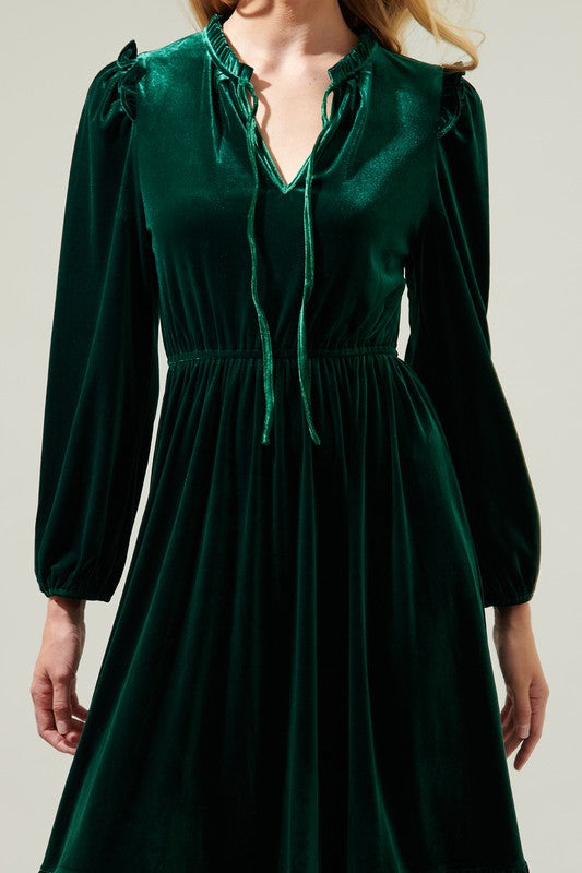 Charleston Ruffle Velvet Midi Dress: Green