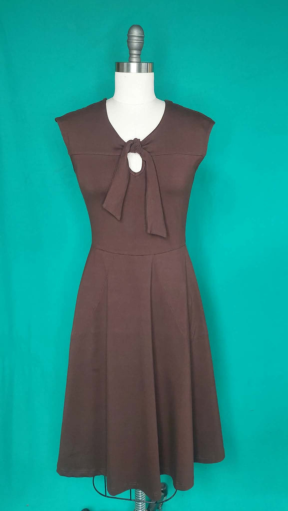 Knot Your Average Dress: Chocolate