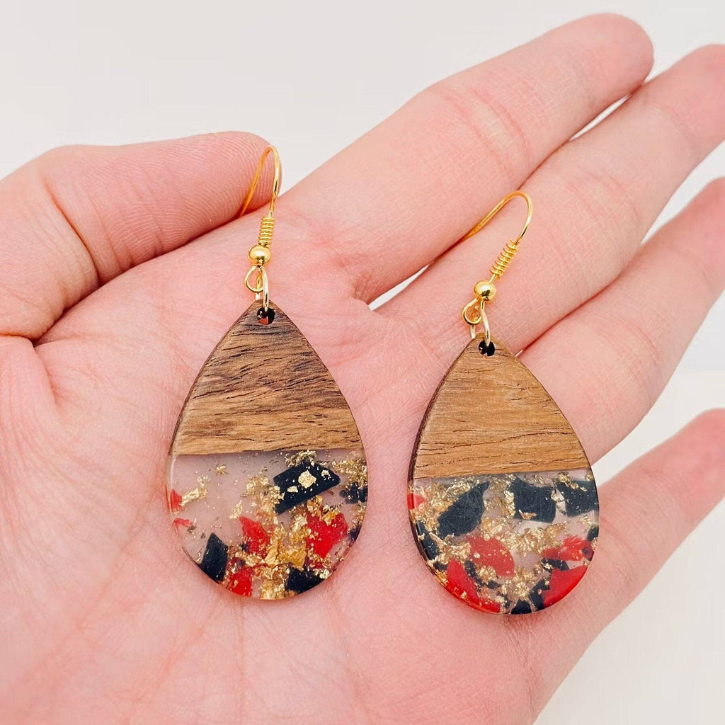 Wooden and Resin Earring: Blue Moon
