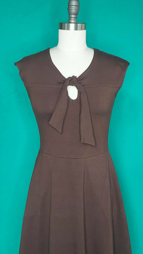 Knot Your Average Dress: Chocolate