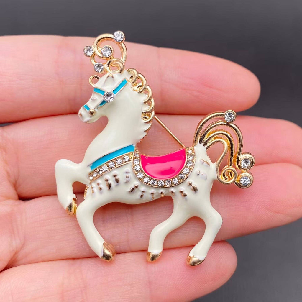 Rhinestone Enamel Horse Brooch: Black