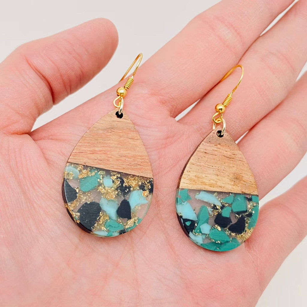 Wooden and Resin Earring: Blue Moon
