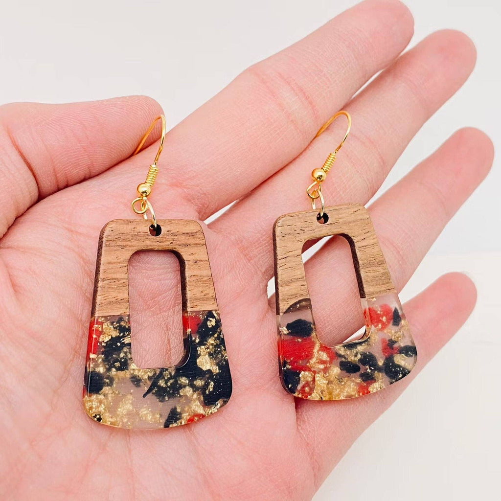 Wooden and Resin Earring: Blue Moon