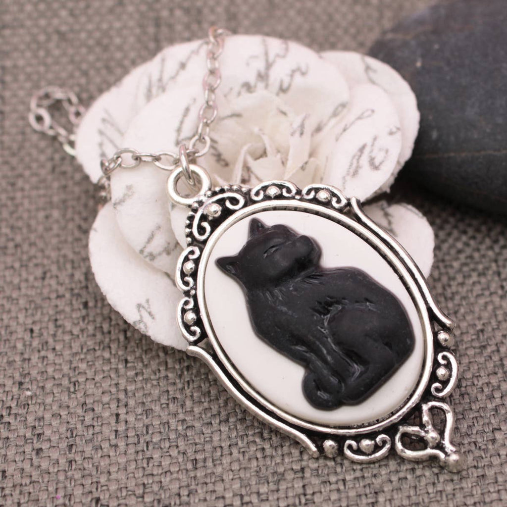 Purrfection Cat Cameo Silver Necklace