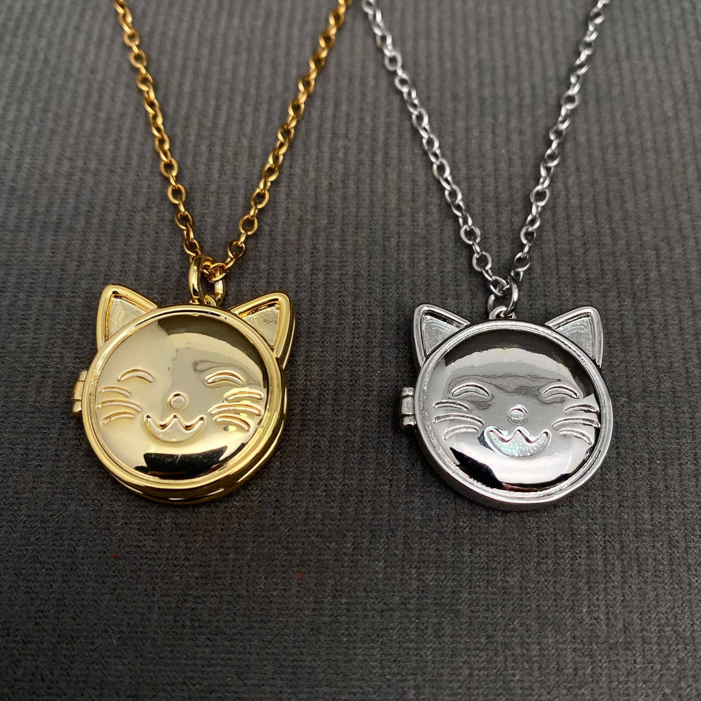 Cat Locket Charm Necklace: Silver