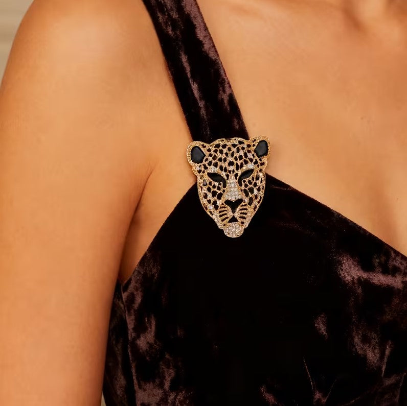 Silver Leopard Head Brooch