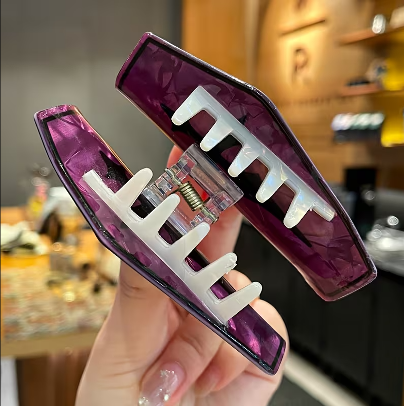 Coffin Hair Claw