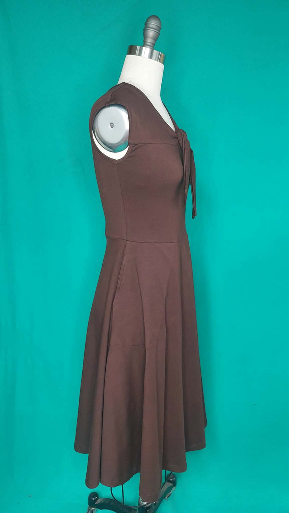 Knot Your Average Dress: Chocolate