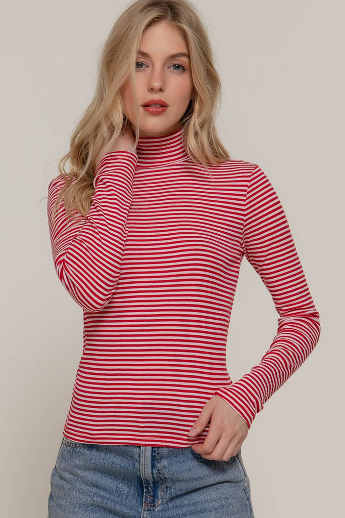 Retro Ribbed Striped Turtleneck: Red