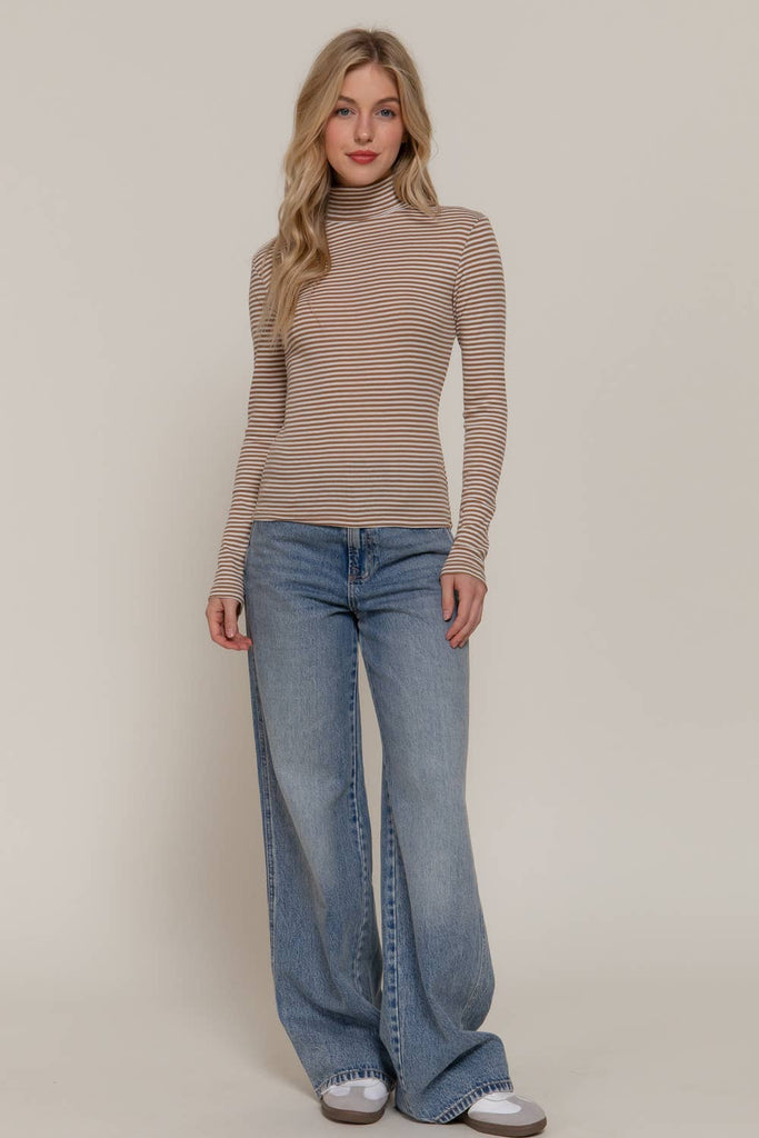 Retro Ribbed Striped Turtleneck: Khaki