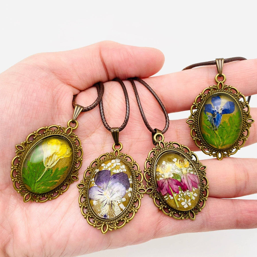 Palace Dried Flowers Necklace: Rapeseed flower & Ferns
