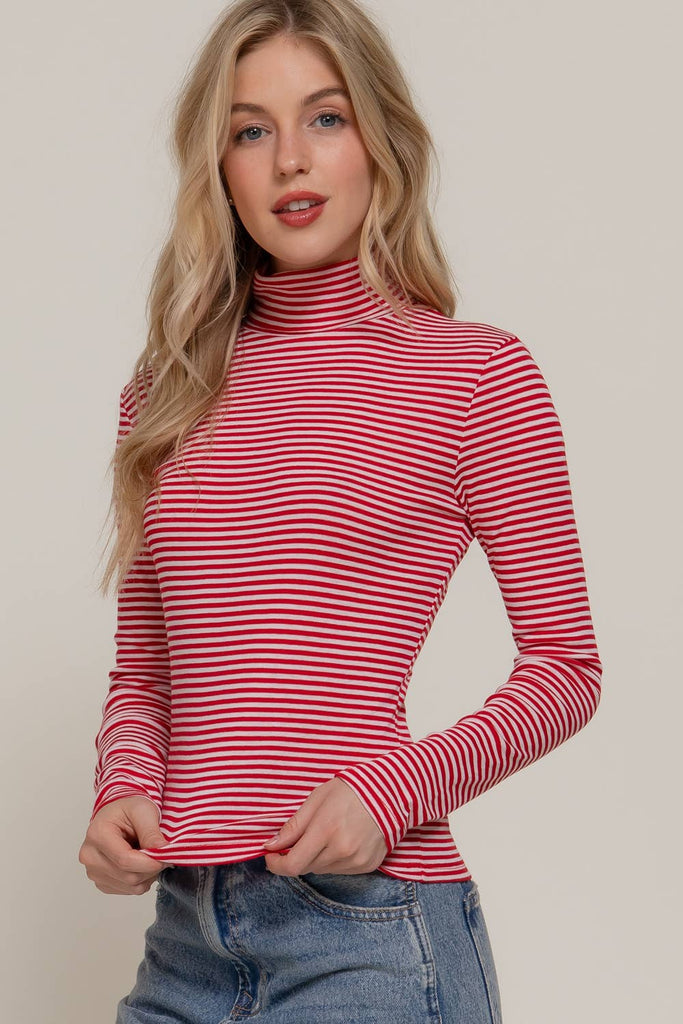 Retro Ribbed Striped Turtleneck: Red