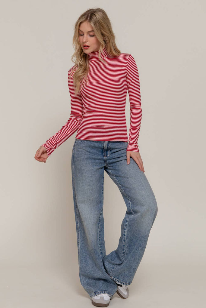 Retro Ribbed Striped Turtleneck: Red