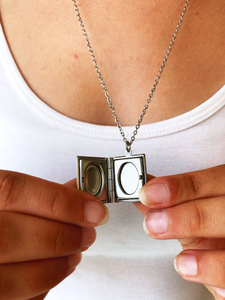 Book Locket Necklace - Beetlejuice - Handbook: Stainless Steel