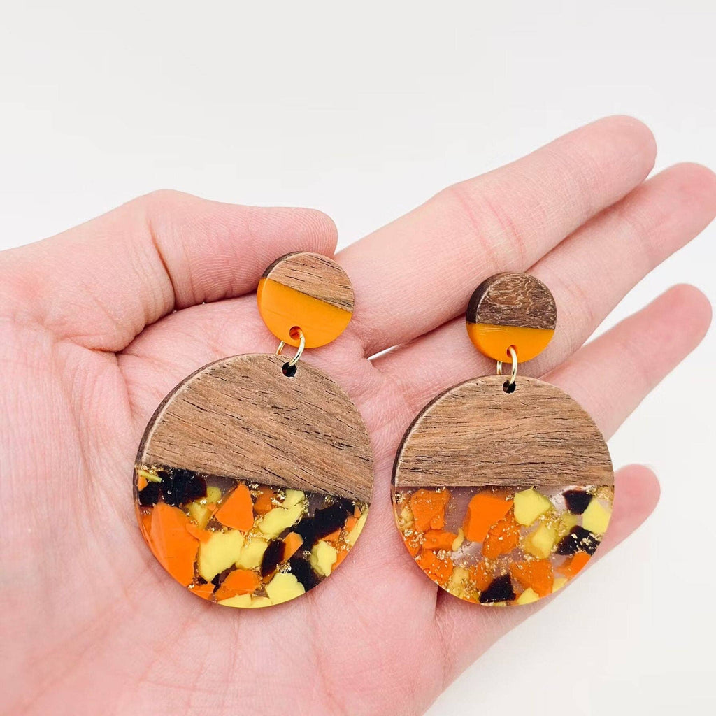 Wooden and Resin Earrings: Jupiter
