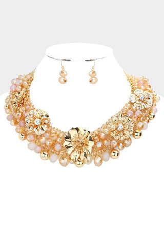 Floral Beaded Collar Necklace: Pink