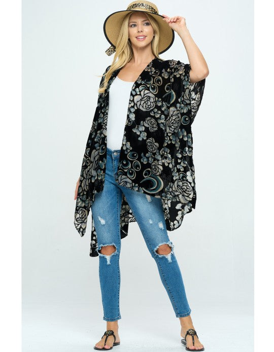 Raven Roses Velvet Kimono